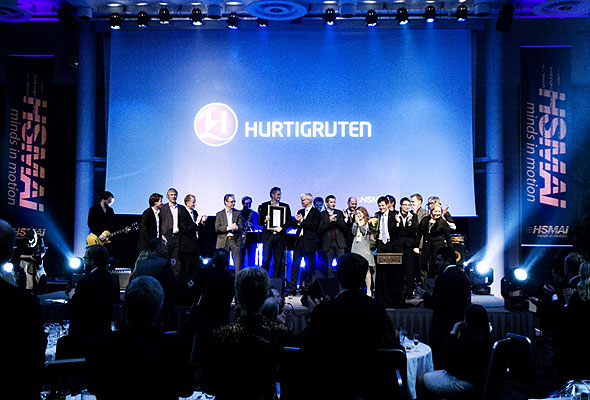 Representanter for Hurtigruten under prisutdelingen på HSMAI-prisfesten. Fotograf: Catharina Wandrup/Knut Joner