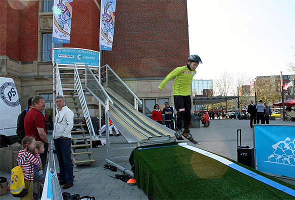 Skiforbundets mobile hoppbakke i Kiel
